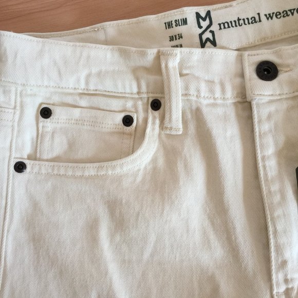 JCP The Slim Men's Jean Ecru 30 x 34 NWT - Picture 2 of 7